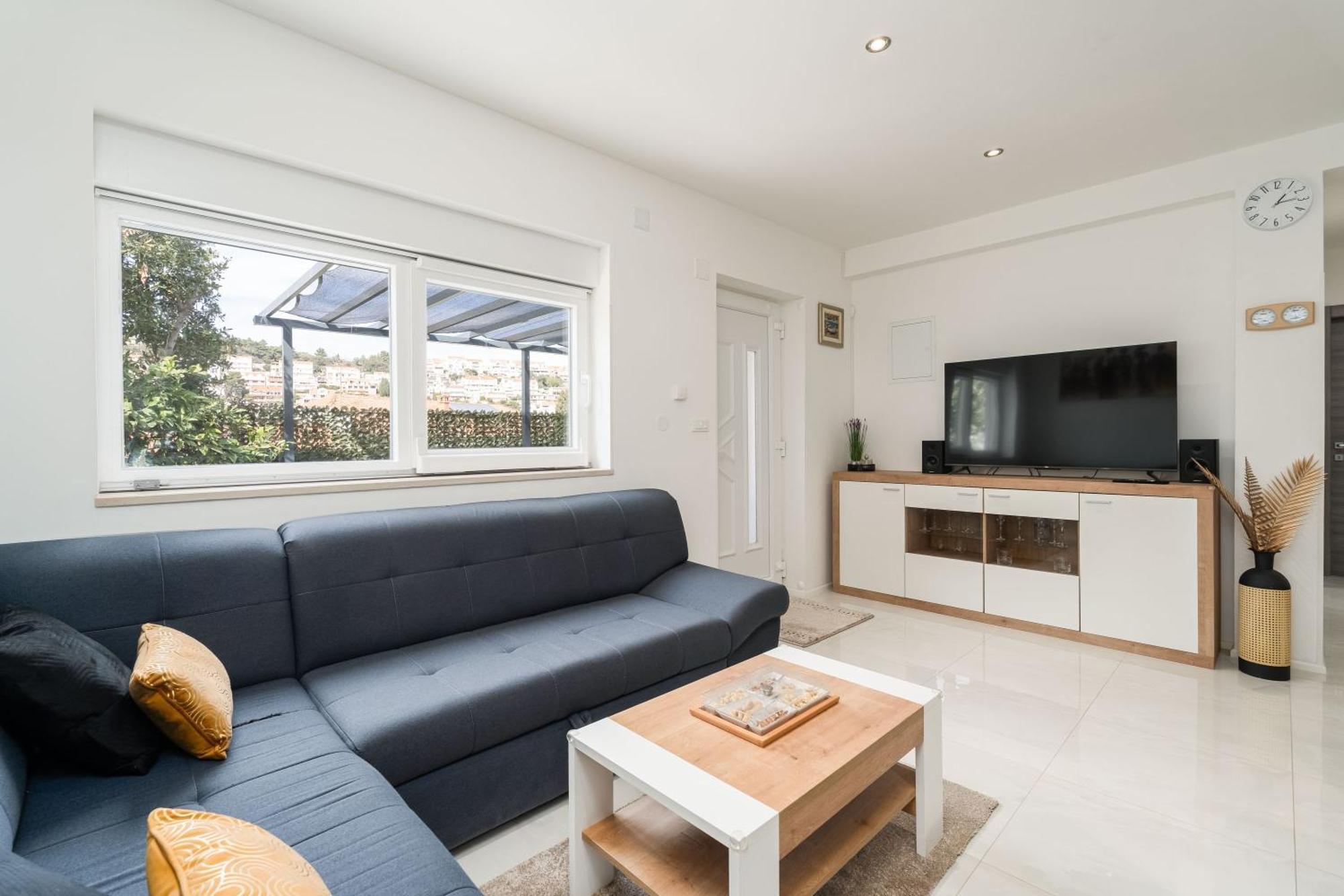 Apartment Dolores With Terrace & Jacuzzi Dubrovnik