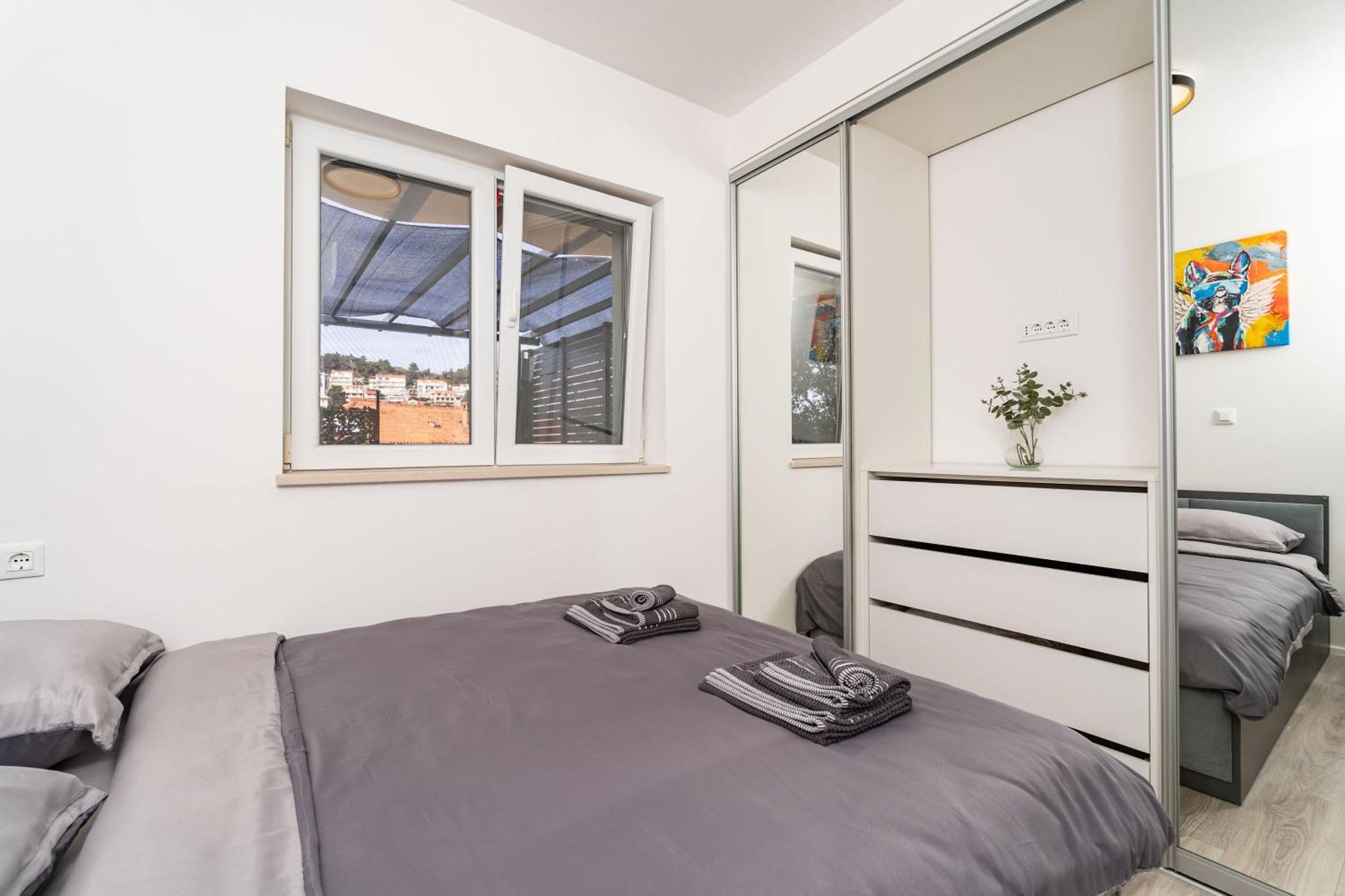 Dolores With Terrace & Jacuzzi Apartment *